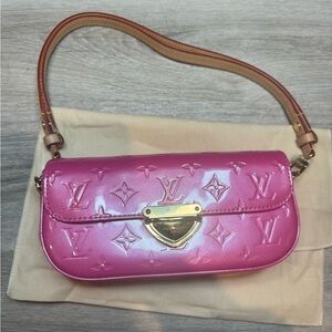 Pink Louis Vuitton Malibu Pochette